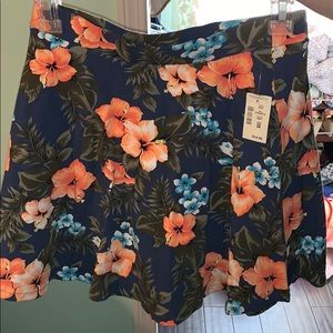 Aéropostale pleated skirt never worn.